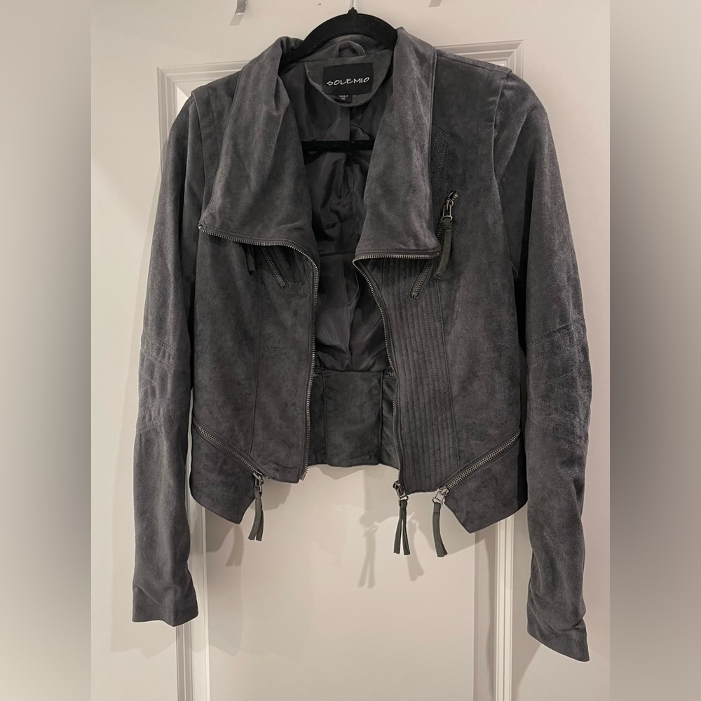 Women’s suede jacket